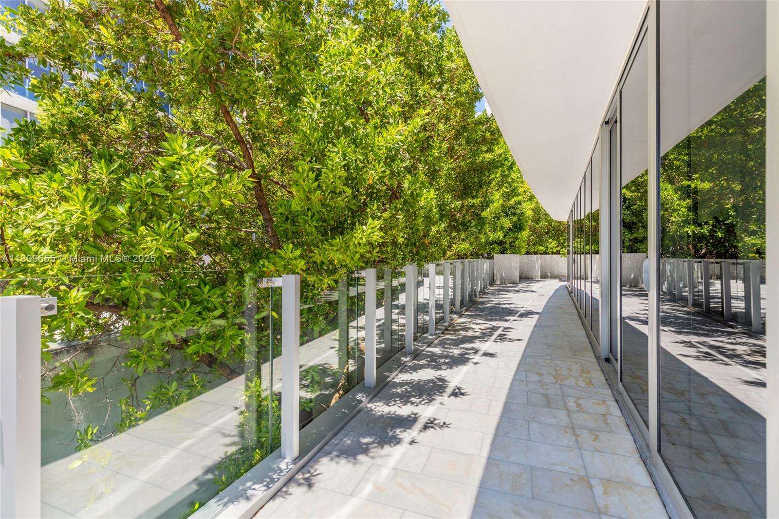 One Ocean Unit #207 | Picture 25