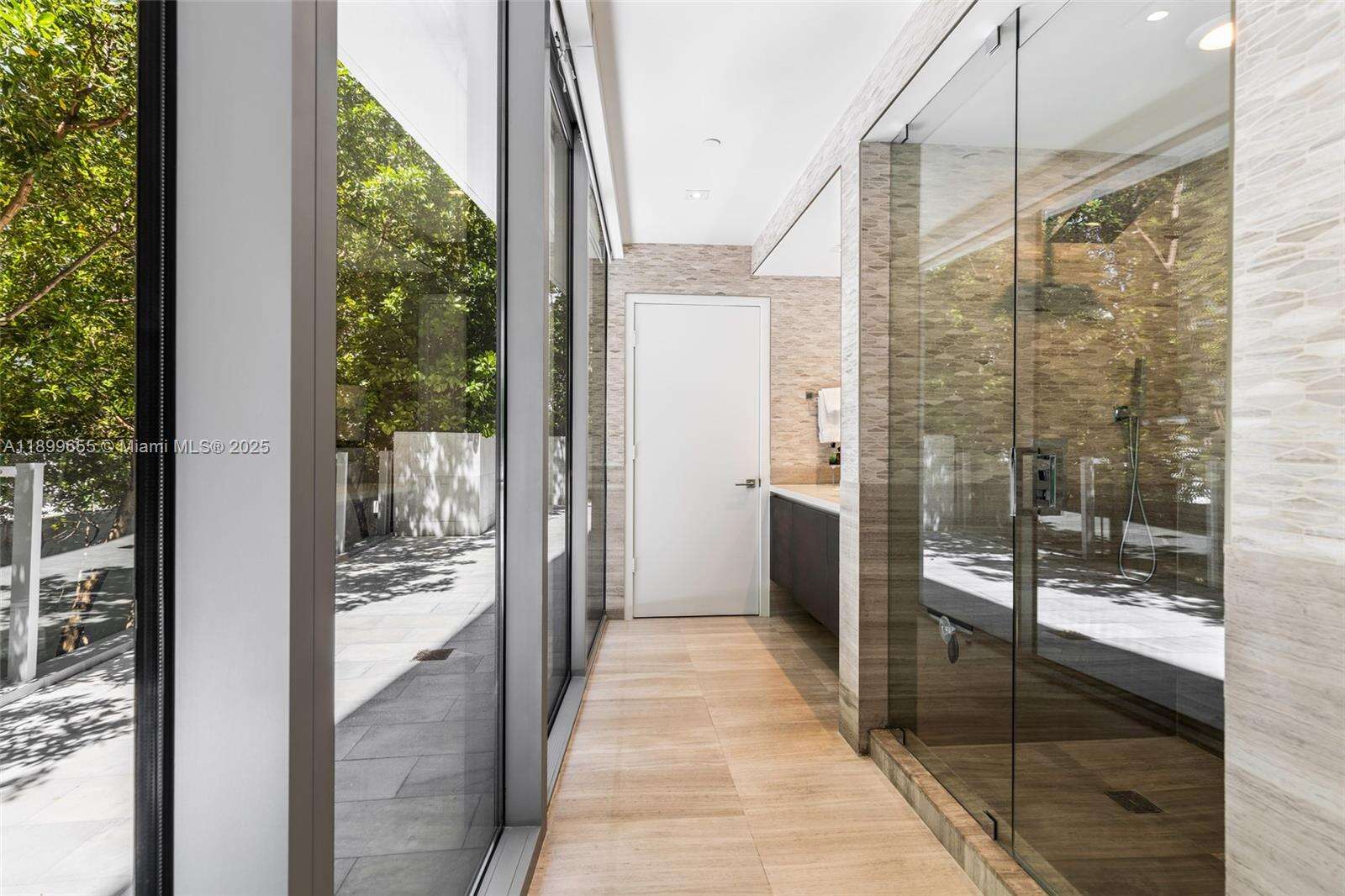 One Ocean Unit #207 | Picture 37