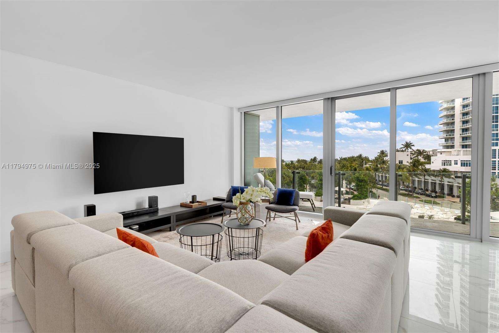 One Ocean For Rent | Unit #402