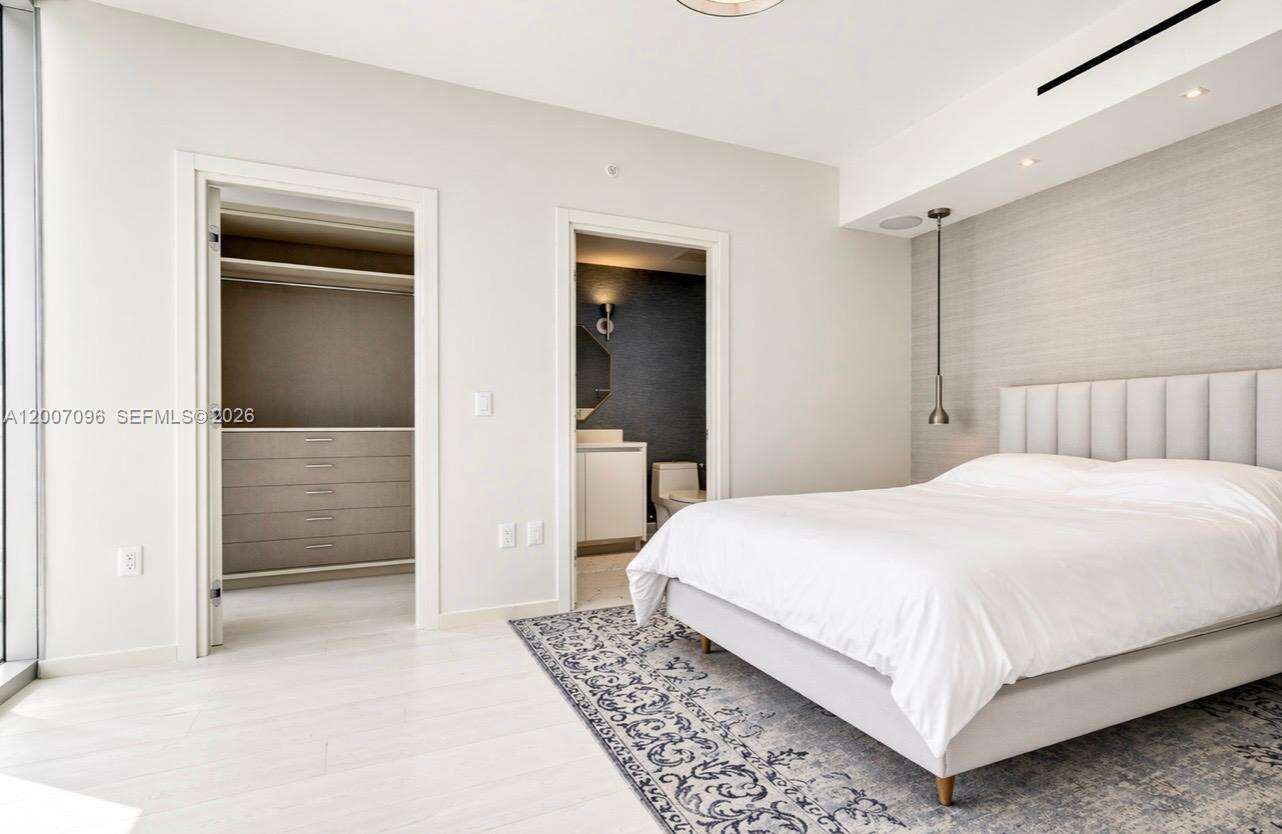 One Ocean Unit #606 | Picture 15